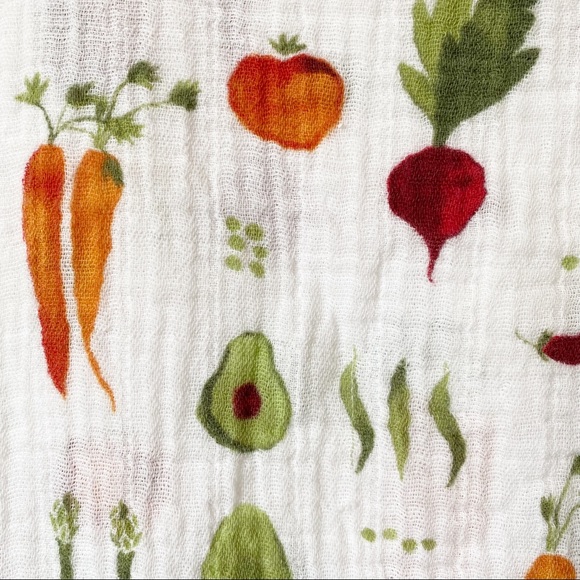 Little Unicorn Cotton Vegetable Garden Avocado Muslin Blanket Baby Swaddle - Picture 3 of 4